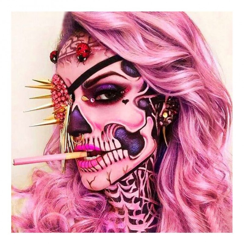 Skull Woman -Full Ro...