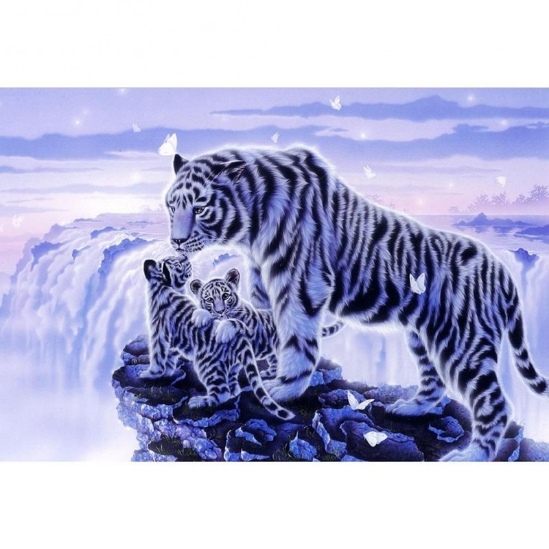 Tiger - Full Round D...