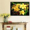 Yellow Lily Flower - Full Round Diamond Painting